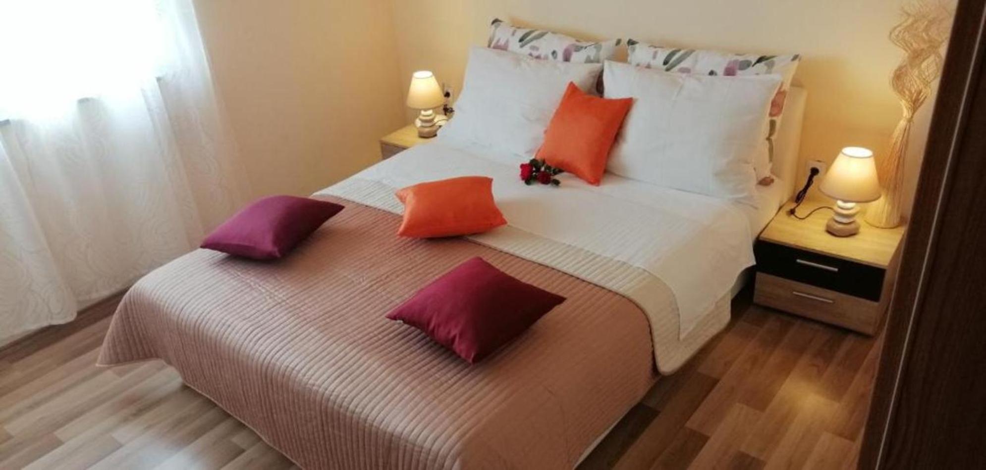 Sarita Apartments 2 Makarska Esterno foto
